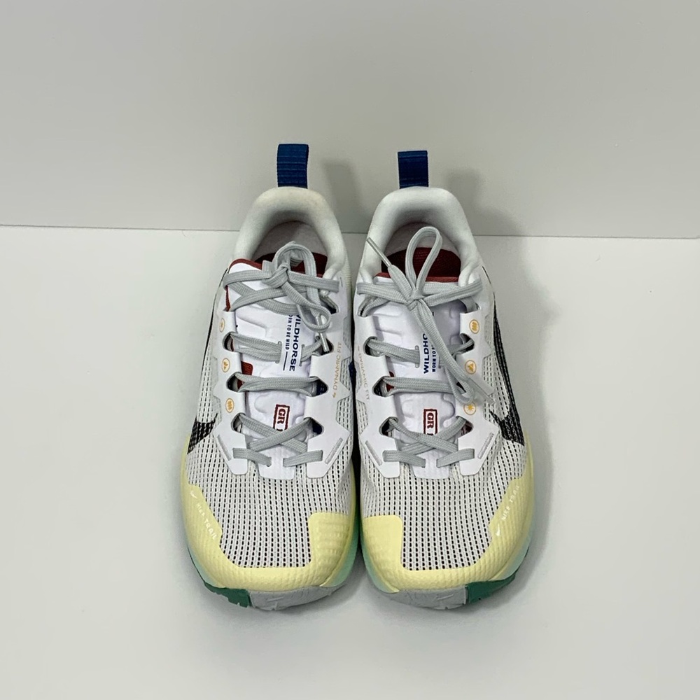 Nike Women's Snikers Sz 7.5 React Wildhorse Trail Hiking Running Shoe DR2689 101 - Picture 13 of 16